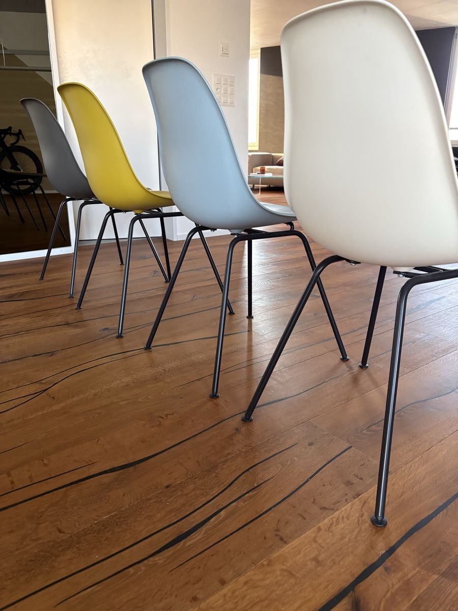 Vitra Stühle: Vitra Stühle – Neu (gemäss Beschreibung) aus Luzern von lar_pf8n 2