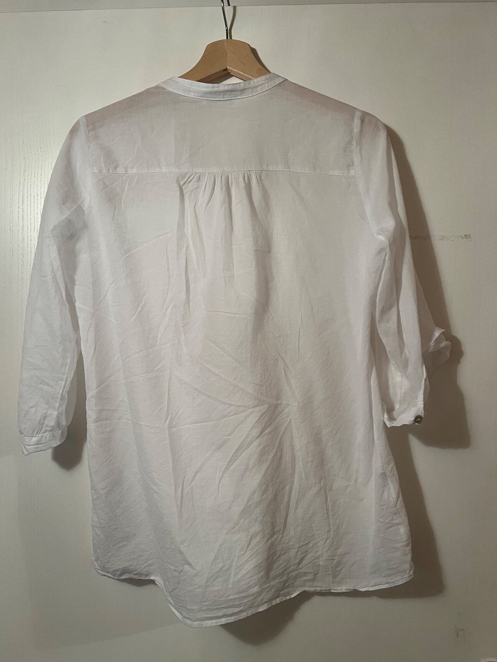 Promod Camicette: Promod Damenbluse weiss mit Rüschen Grösse S – Usato da Ruggell venduto da Malbuntiger01 1