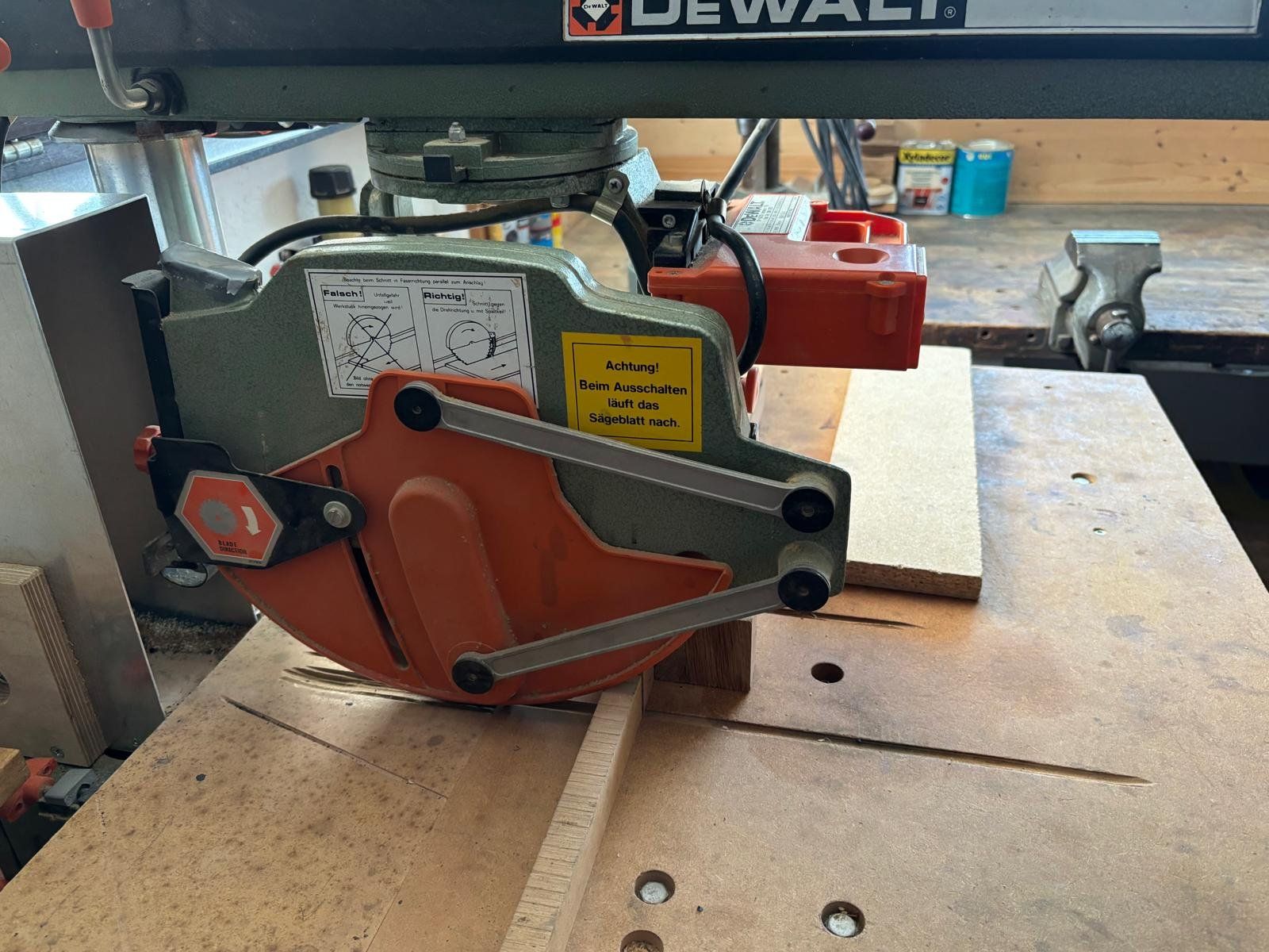 Dewalt Seghe: DeWalt Fräse – Usato da Fehren venduto da Haendebaum 2