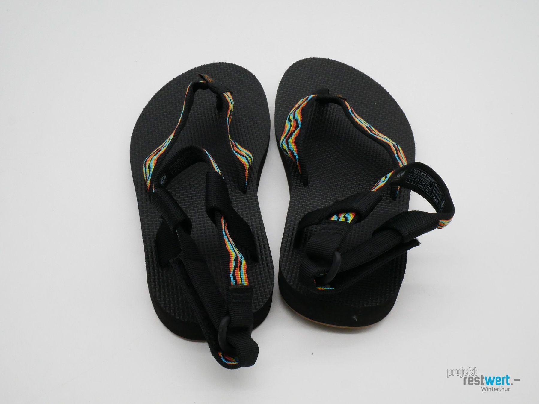 Teva Scarpe da uomo: TEVA W's Original Sandal Revive, Gr. 40.5 – Nuovo (secondo la descrizione) da Winterthur venduto da Restwert_Winterthur 1