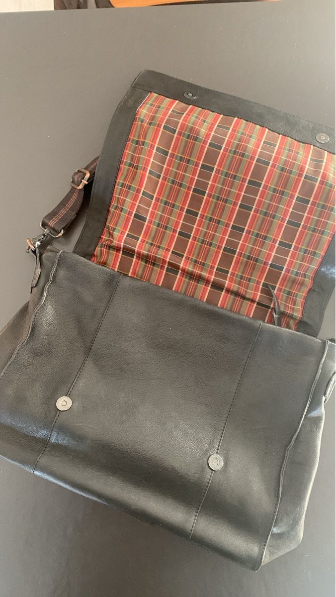 Borse: Ledertasche für Laptop - Uni - Freizeit – Usato da Breil/Brigels venduto da Bergziege7165