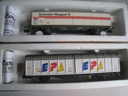 Zwei Roco SBB-Güterwagen nach Foto