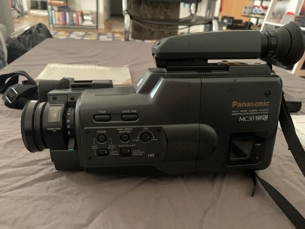 Panasonic M3 VHS movie camera (Usato) a Prez-vers-Siviriez per CHF 100 – con consegna | Acquista su