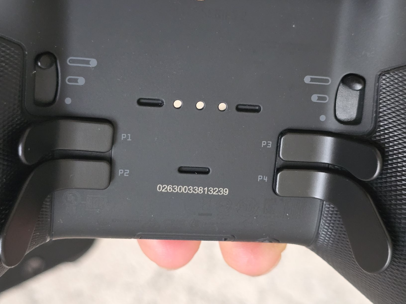 Microsoft Console: 3x Xbox Elite Series 2 Controller + Zubehör – Usato da Basel venduto da Zait 6
