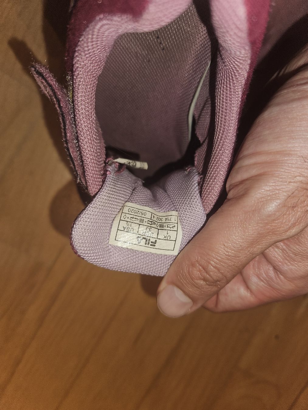 Fila Scarpe per ragazzi: Turnenschuhe gr.33 – Usato da Bern venduto da NRZNRZ 2