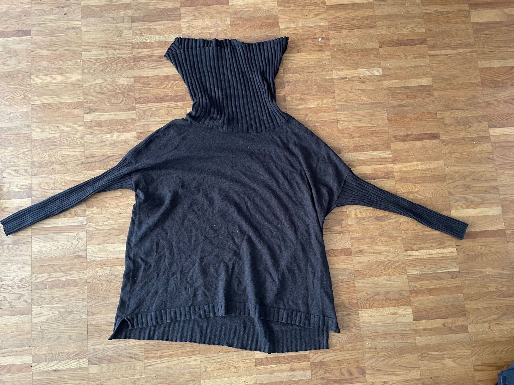 Pullover & Sweatshirts: NILE Pullover Cashemere/Seide/Baumwolle, braun, Gr. L – Gebraucht aus Männedorf von bluebird35