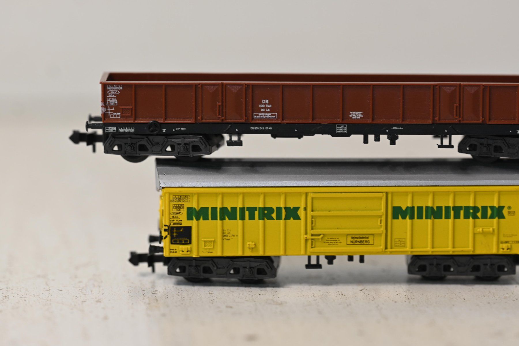 Trix Modellini di ferrovie: Güterwagen Trix Spur N , 2 Stück – Usato da Laupen ZH venduto da Zmoewe 1