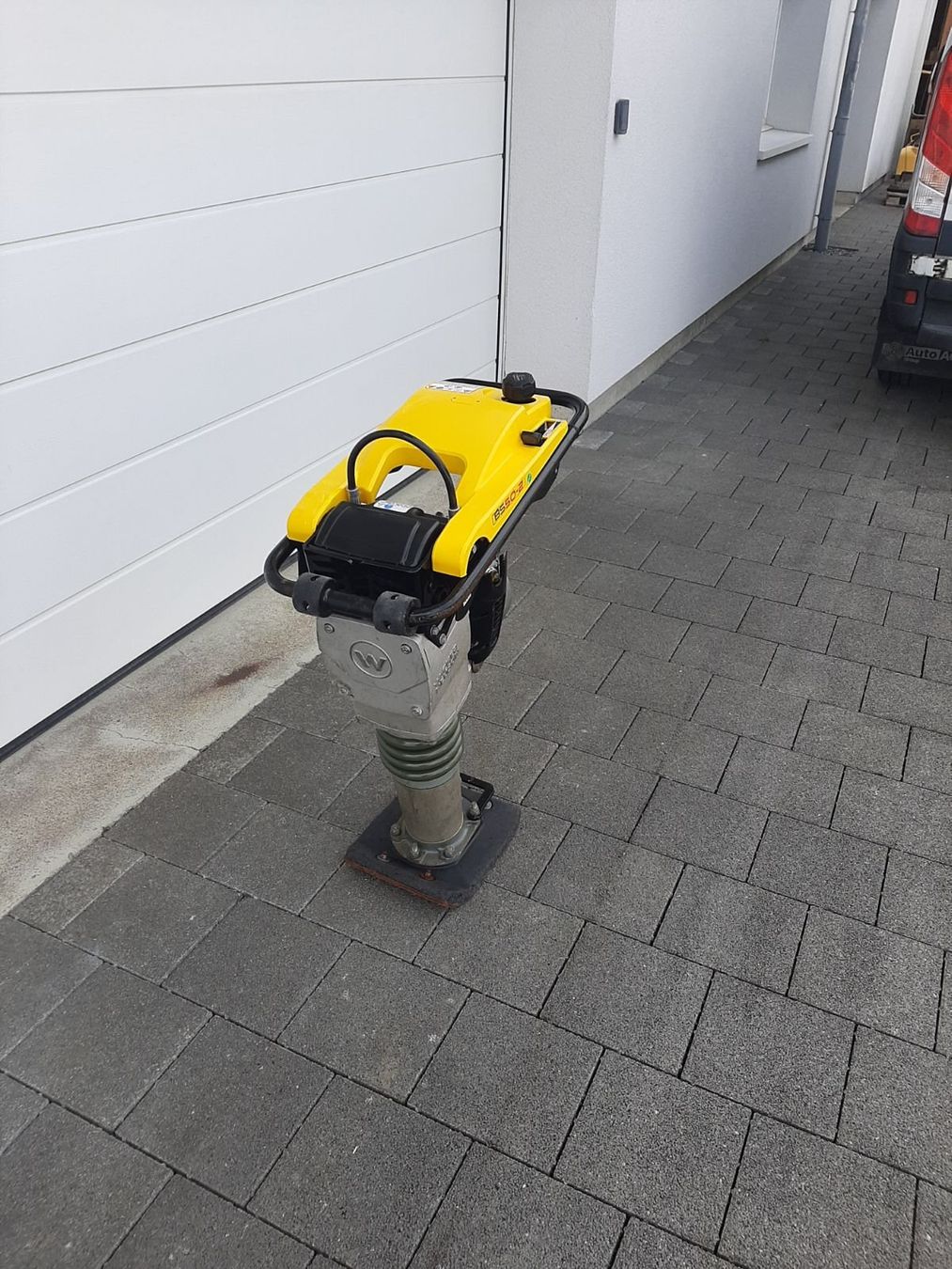 Wacker Neuson Toutes les machines: Grabenstampfer Rammer Wacker Neuson – D'occasion à Rain par Kleinmoto 2