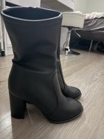 Schwarze Stiefeletten, Grösse 36, perfekt für den Herbst!