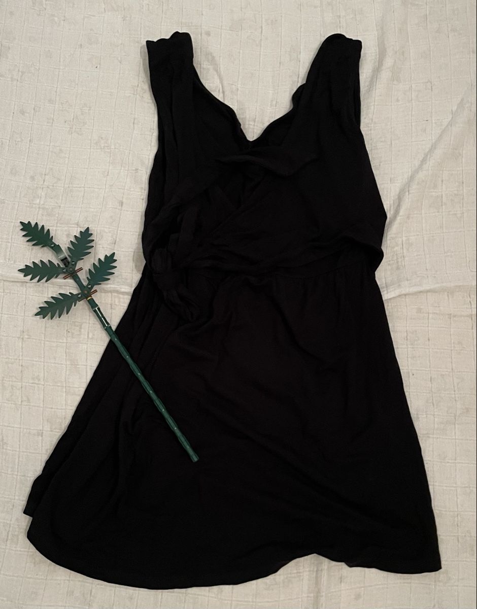 Tops: Elegant Maternity Wrap Top ⭐️ – Neuf (Voir description) à Zollikerberg par BS.SM