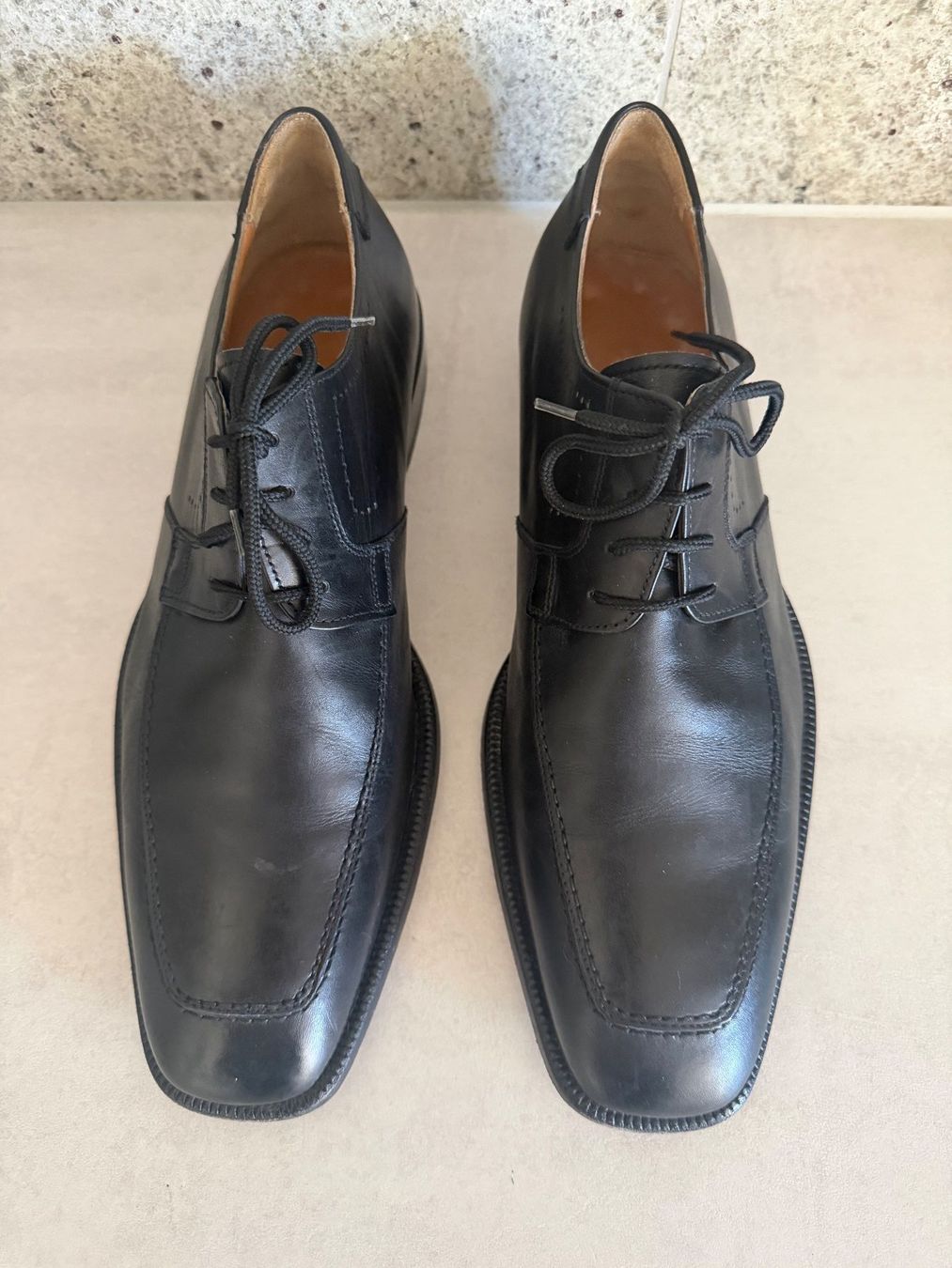 Scarpe da uomo: Herren Lederschuhe Grösse 9 – Usato da Geroldswil venduto da Jeremy11