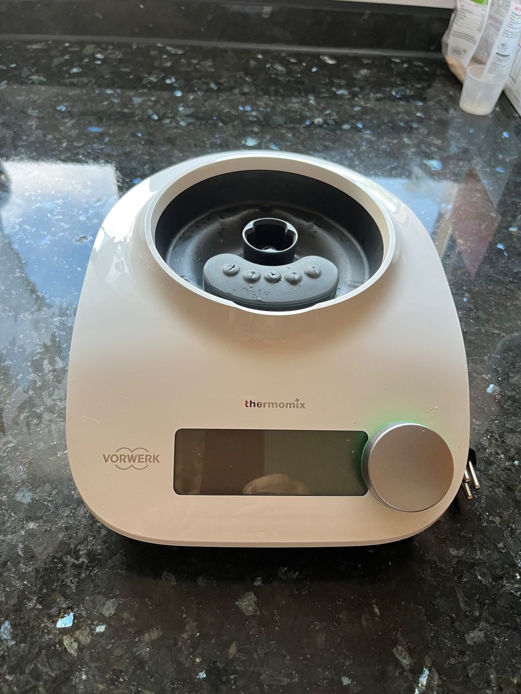 Thermomix Elettrodomestici da cucina: Thermomix Friend – Usato da Uster venduto da reustm