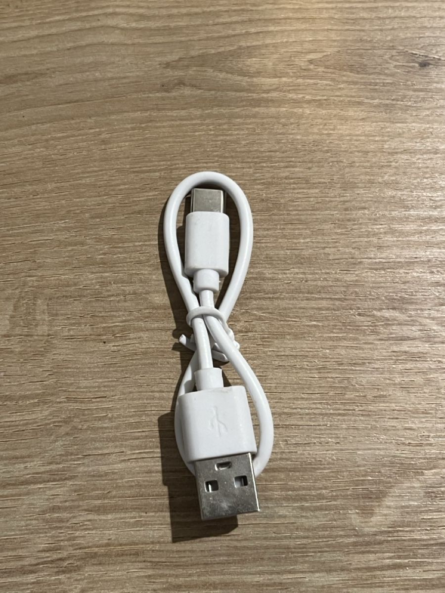 Câbles: USB-C auf USB-A Kabel  – D'occasion à Bern par del_78zc
