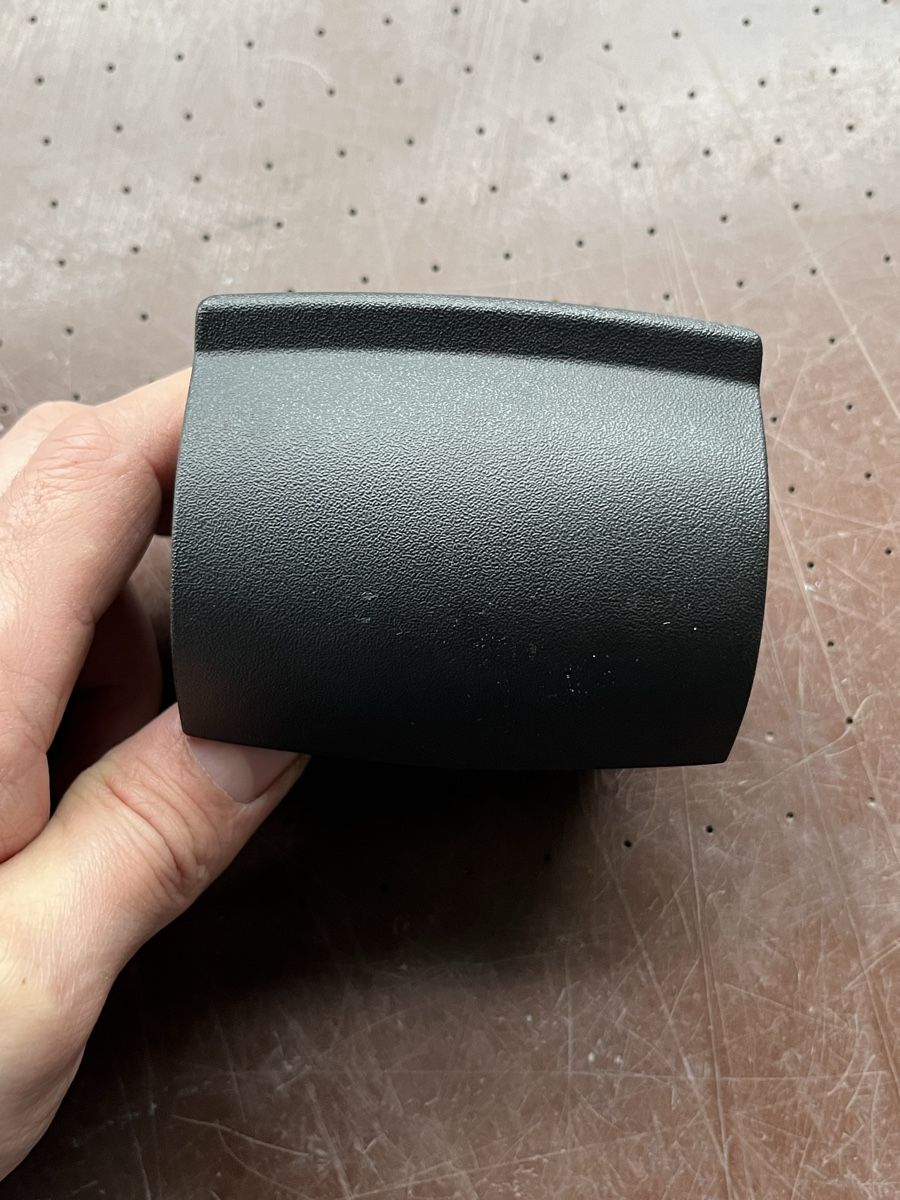 Aschenbecher: Aschenbecher hinten Opel Astra G – Gebraucht aus Sumiswald von Beragi 2