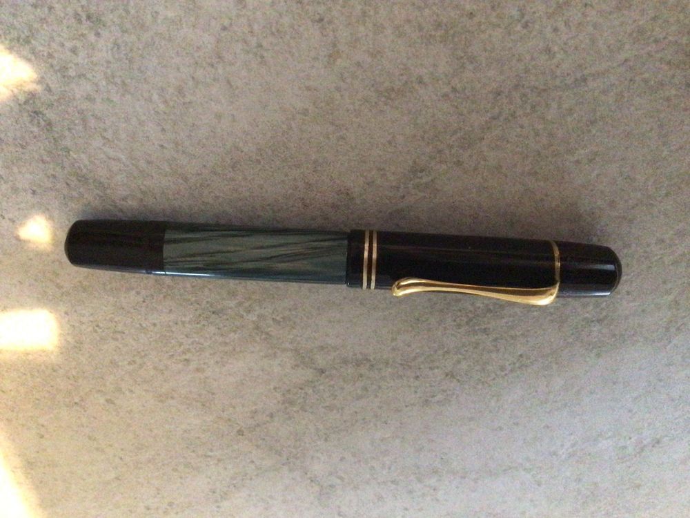 Stylo plume PELIKAN 100N. 1939/40 (D'occasion) à Meyrin pour CHF 135