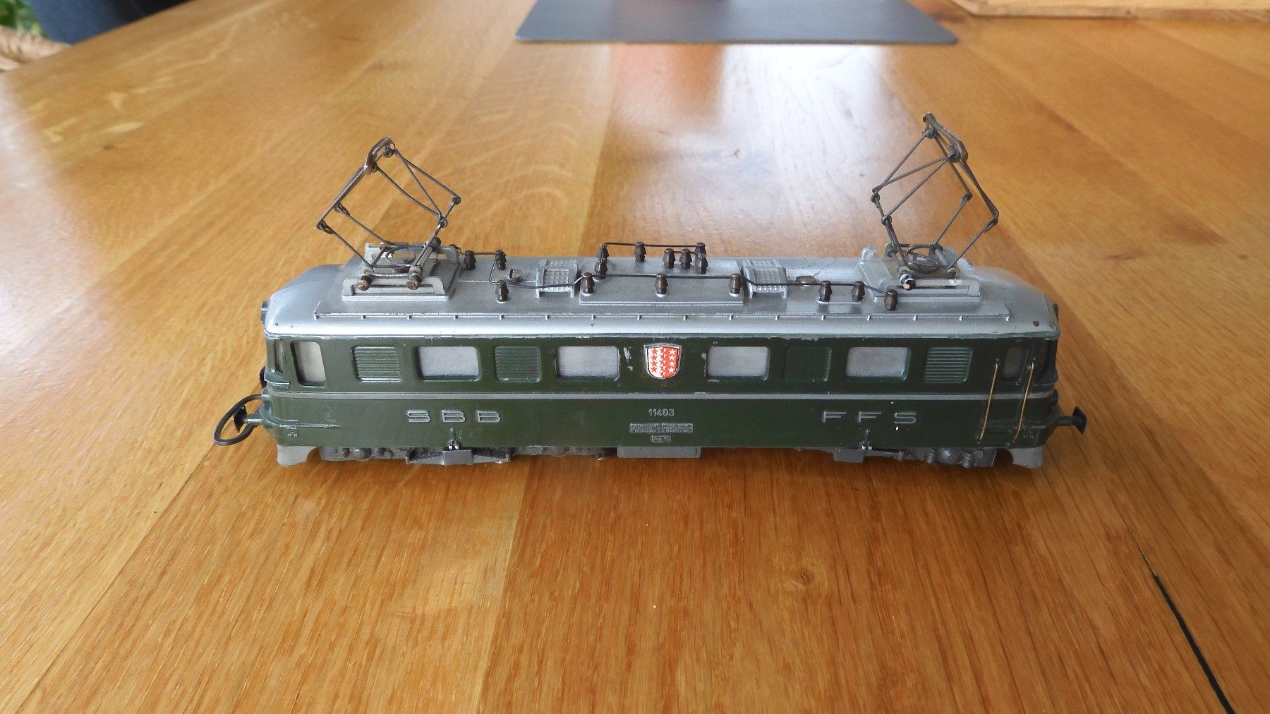 Wesa Modellini di ferrovie: WESA Lokomotive Ae.6-6 – Usato da Inkwil venduto da PeMat