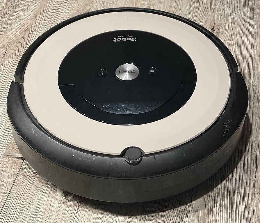 Staubsauger & Zubehör: Roomba e5 – Gebraucht aus Wollerau von rio81 1