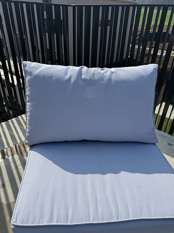 Set di tavolo e panche: Loungemöbelset Stahl grau 7-teilig – Usato da Siegershausen venduto da ste_9jwn 2