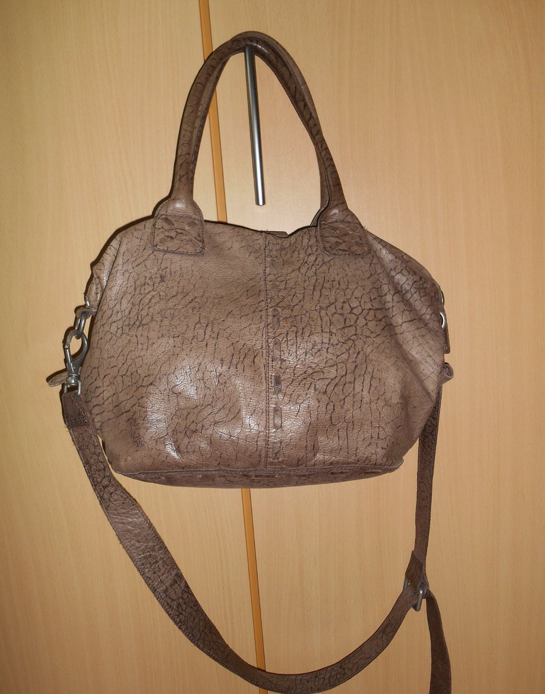 Liebeskind Borse da donna: Liebeskind Berlin Leder Handtasche – Usato da Basel venduto da Birs868 1