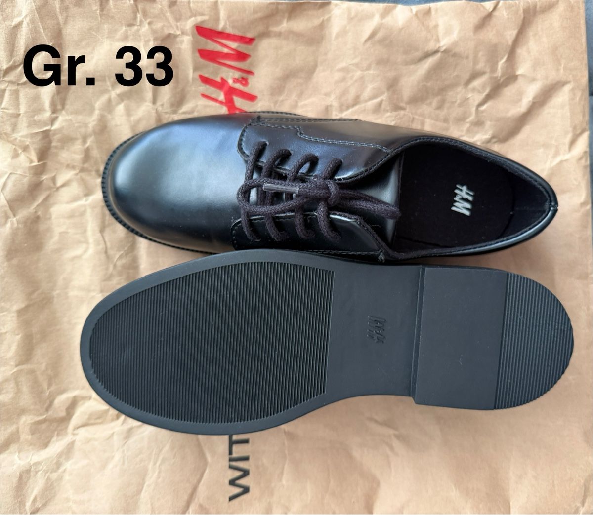 H&M Scarpe per ragazzi: Neue H&M Schuhe, schwarz, Gr. 33 – Nuovo e nell'imballaggio originale da St. Margrethen SG venduto da mer_mp2n
