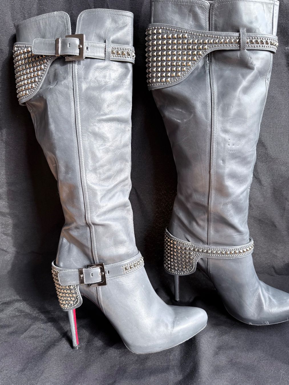 Scarpe da donna: Bottes Paciotti en cuir gris – Usato da Vernier venduto da ley_yqh9