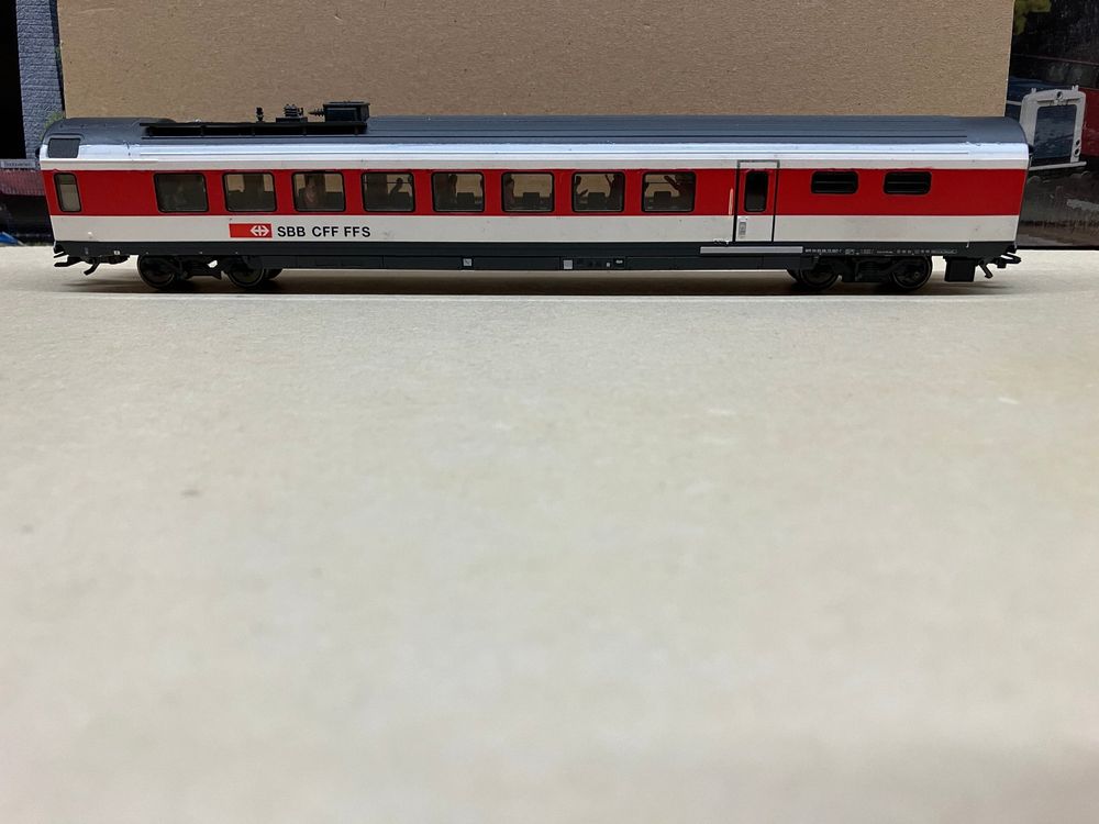 Märklin Modelleisenbahnen: Märklin 42172 Speisewagen WR der SBB, Inter-City-Design, H0 – Gebraucht aus Neuendorf von sitek071 1