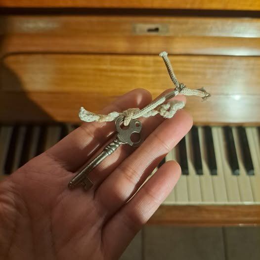 Strumenti musicali: Piano deux pédales à vendre – Usato da Le Pont venduto da aki_6jm6 3
