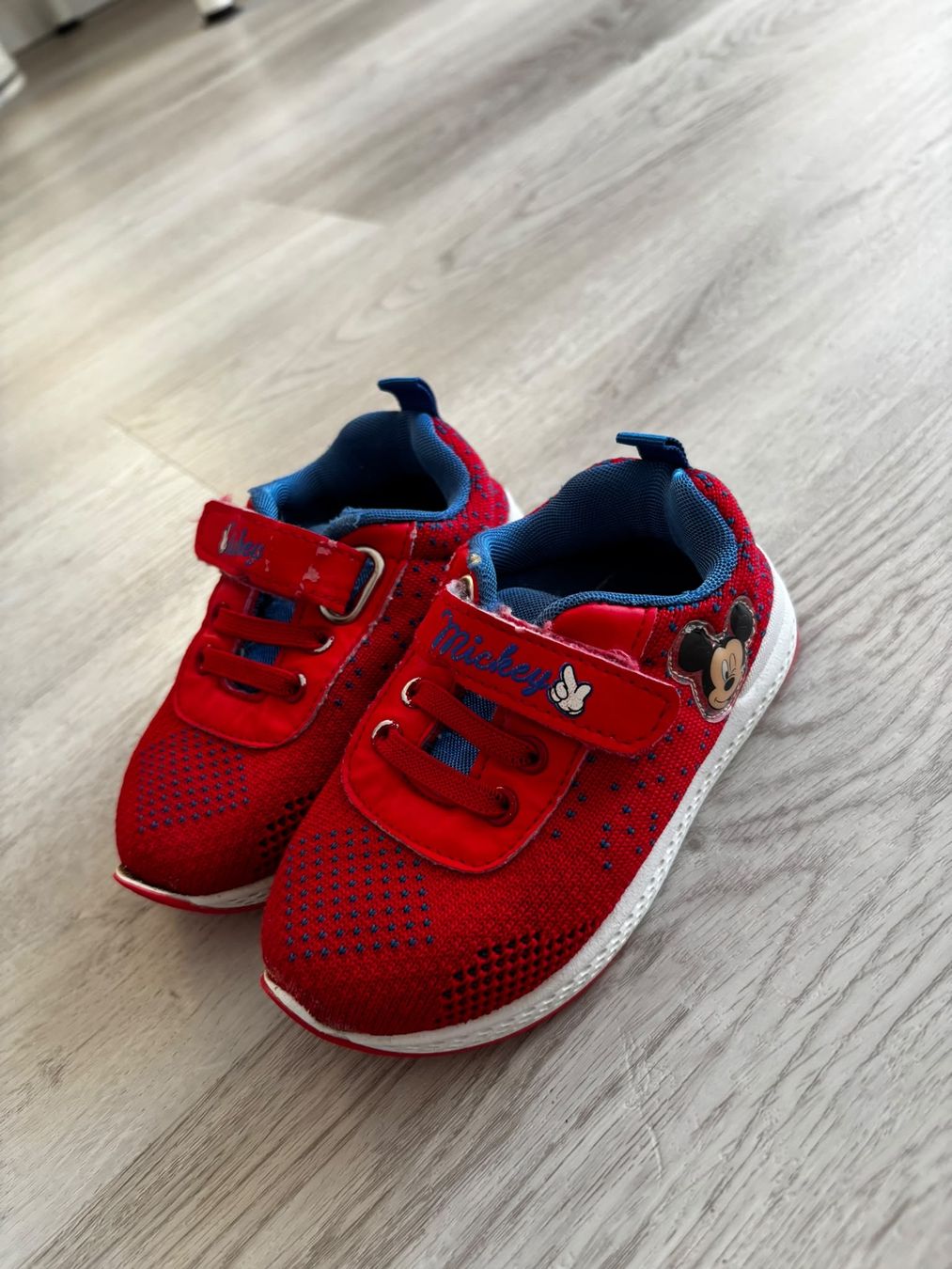 Scarpe per ragazzi: Kindersneaker Gr. 24.  – Usato da Hochfelden venduto da rub_rnw5 5