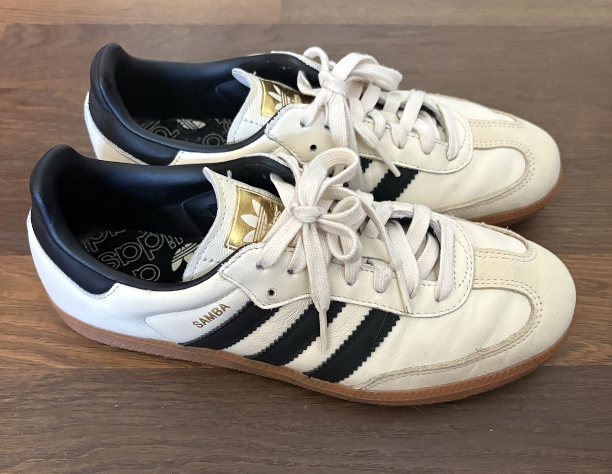 Adidas Scarpe da uomo: Adidas Samba beige schwarz Gr. 40 – Usato da Baden venduto da est_92cz