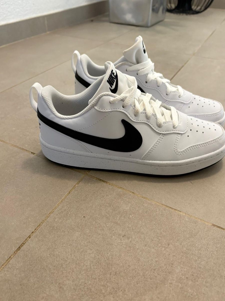 Scarpe da uomo: Nike Schuhe unisex – Usato da Stüsslingen venduto da fra_5gs2 2