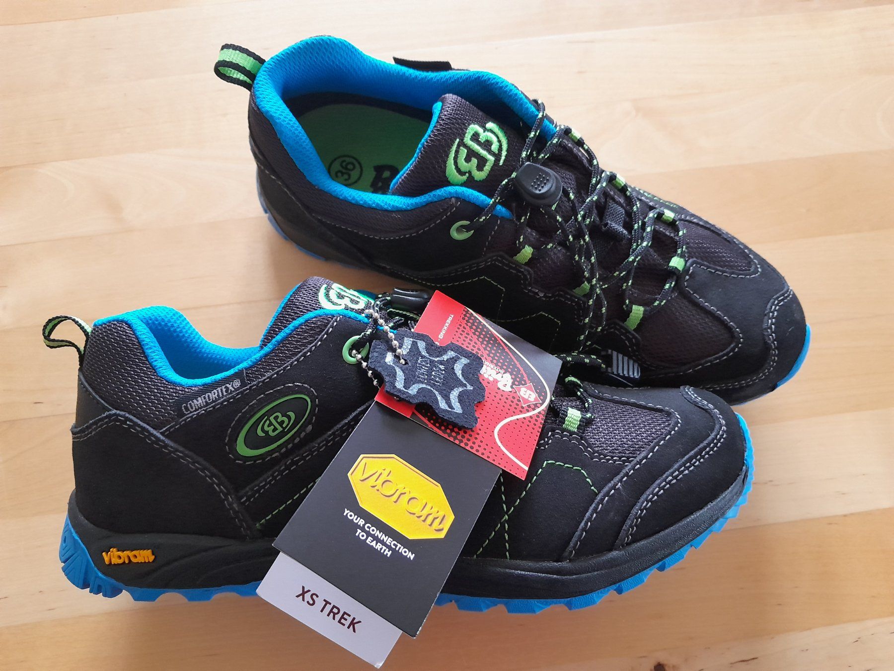 Chaussures hommes: Brutting rando 36 NEW – Neuf (Voir description) à Charmey (Gruyère) par Laulau.sansan