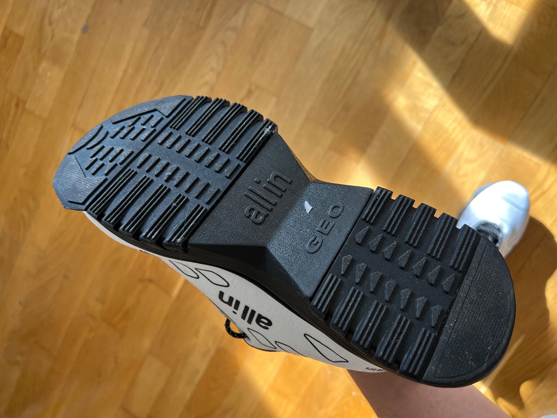 Scarpe da uomo: ALL IN supply Geo sneakers – Usato da Renens VD venduto da ale_q6bz 2