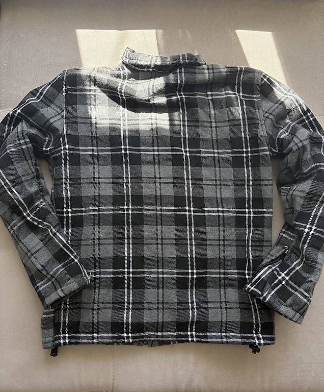 Giacche: Motorradjacke mit Protektoren – Usato da Winterthur venduto da ana_ds2c 4