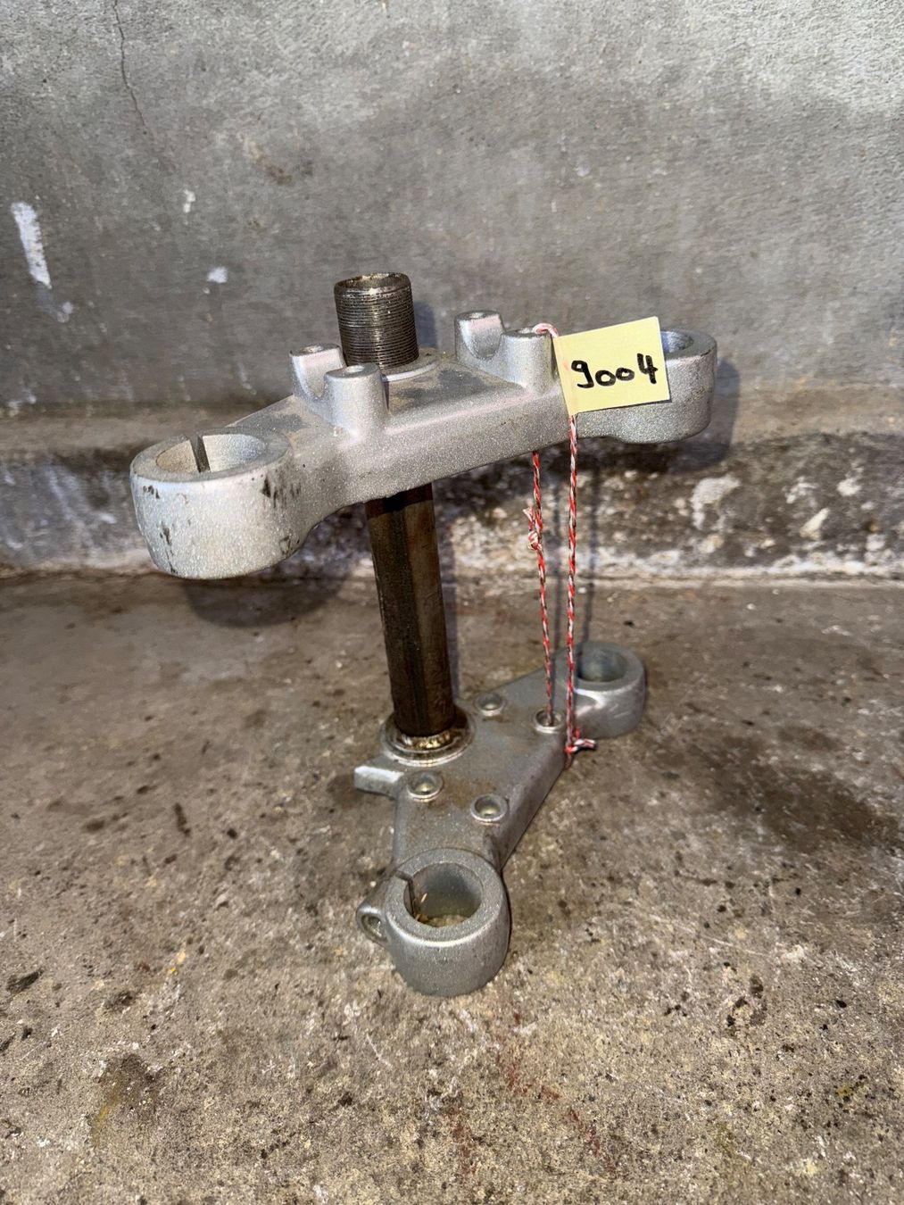 Pony Parti ricambio per ciclomotori: Mofa Gabelbrücke – Usato da Fahrni b. Thun venduto da berger_tuning34 2