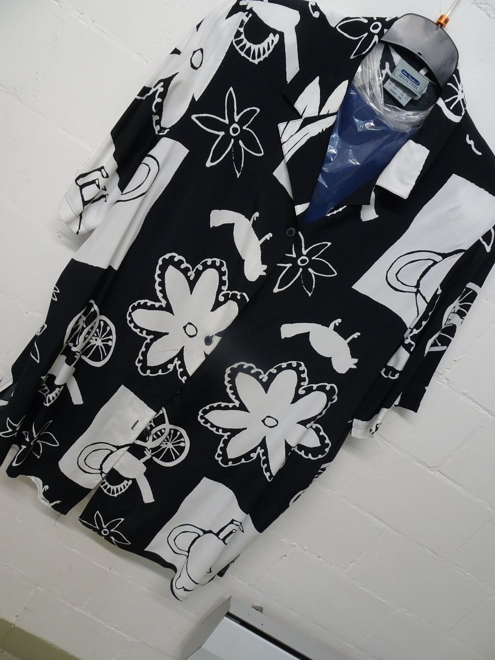 Camicette: Bluse Sommer, schwarz/weiss 48/50 – Nuovo (secondo la descrizione) da Grüt (Gossau ZH) venduto da spitzig 1