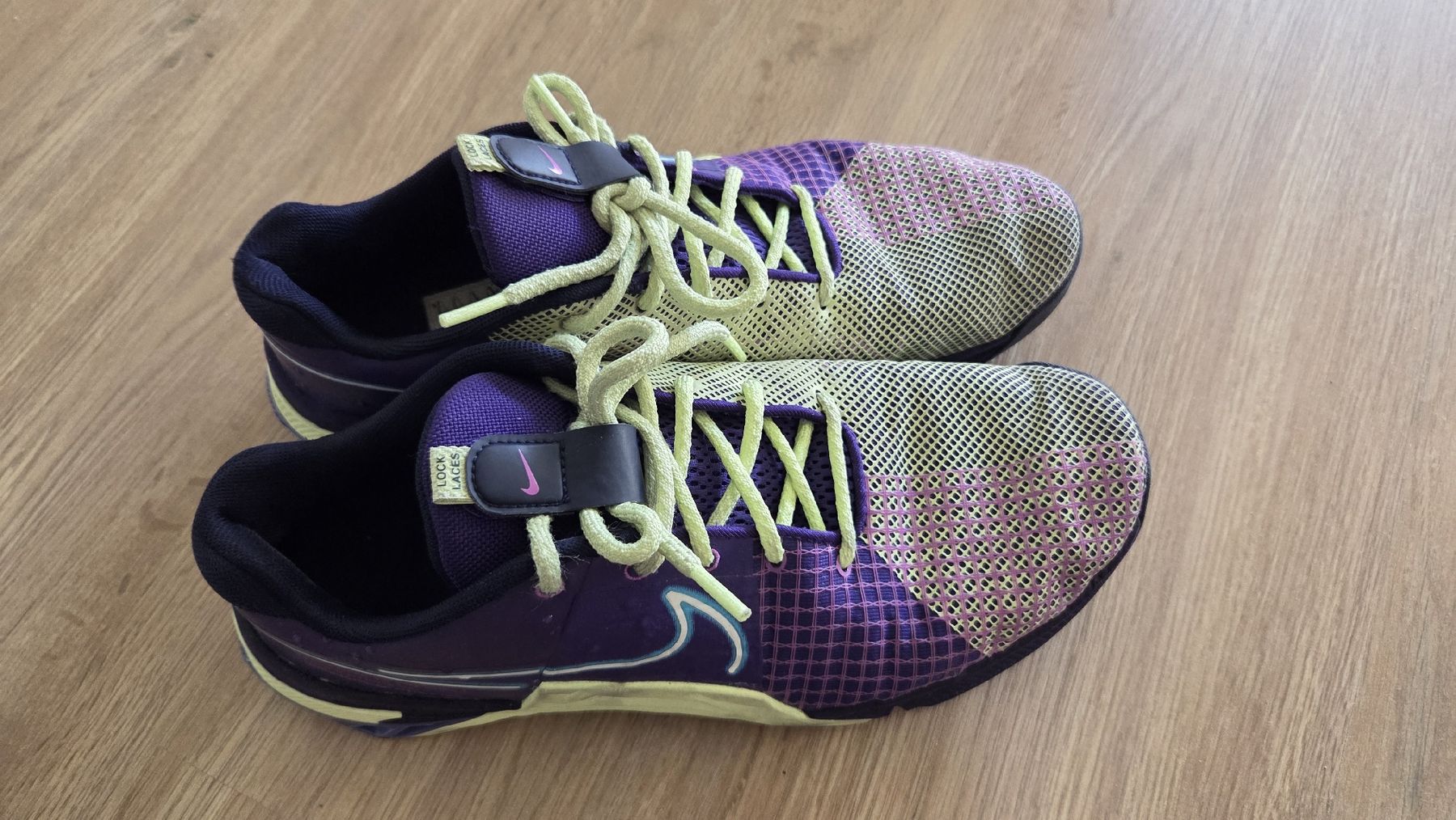 Nike Scarpe da uomo: Nike Metcon 8 AMP Deep Violett Barely Volt 46 – Usato da Tentlingen venduto da Gio93 2