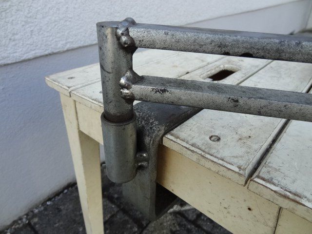 Grils: Grillrostarm – D'occasion à Pfäffikon ZH par mamapa 1
