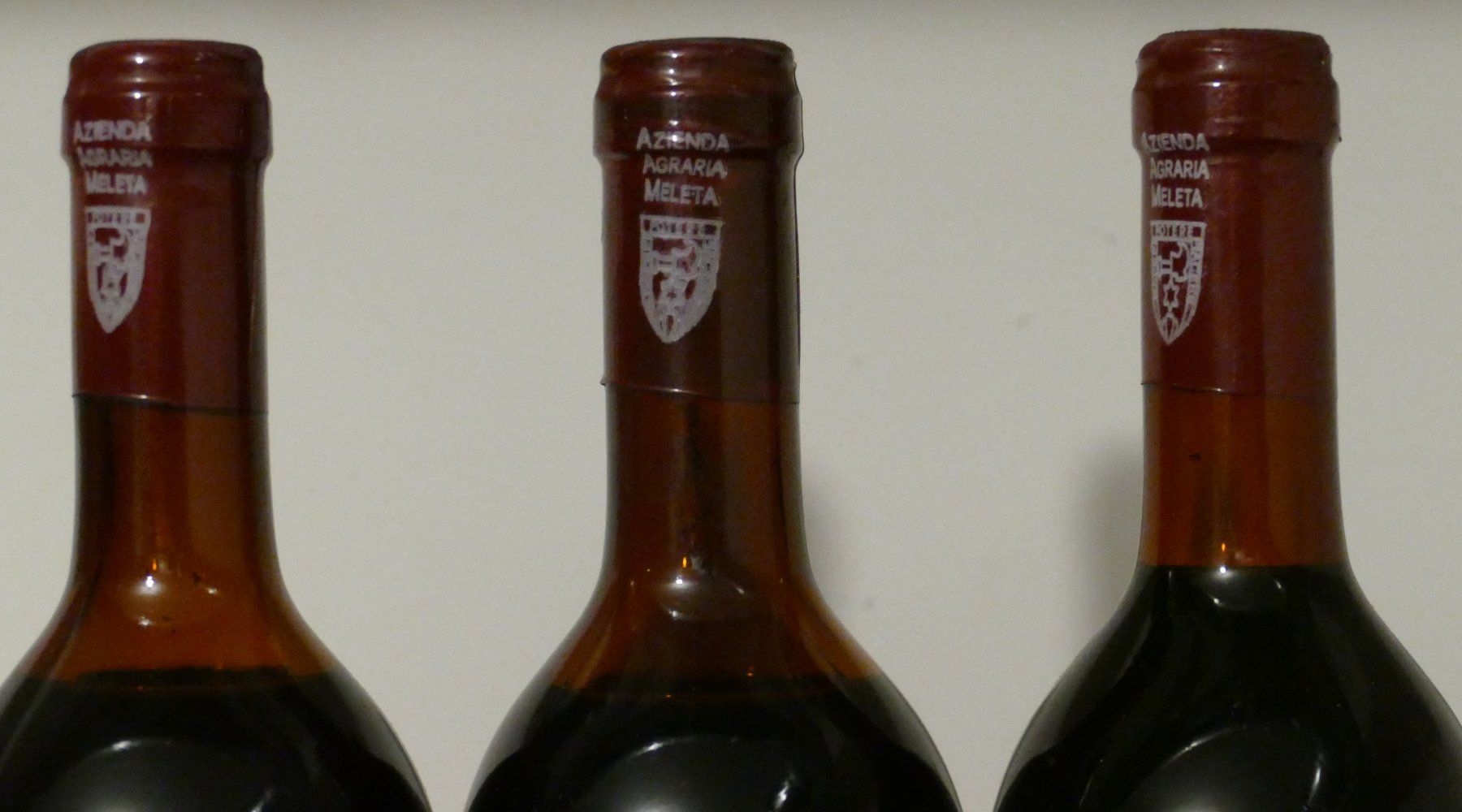 Vino: 3 Fl. Pietrello 1989 - Toscana – Nuovo (secondo la descrizione) da Hochdorf venduto da Sukram58 2