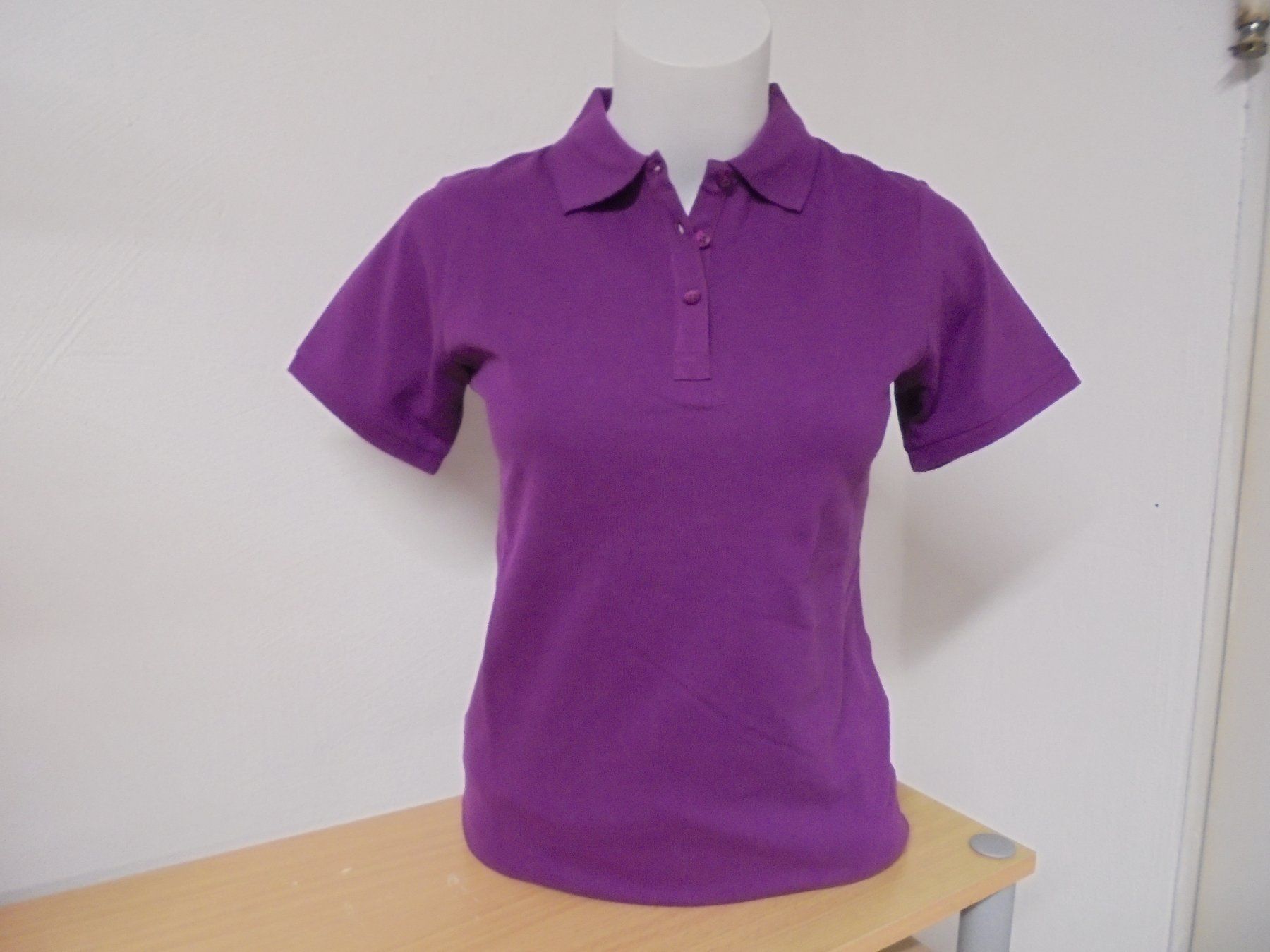 Magliette Polo: Poloshirt Gr. S – Nuovo e nell'imballaggio originale da Oberhallau venduto da puper5