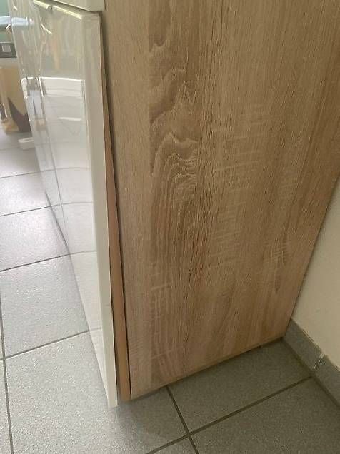 Pfister Kommoden: Gratis: Kommode mit 4 Schubladen, Holz/weiss – Gebraucht aus Zürich von cari22 2