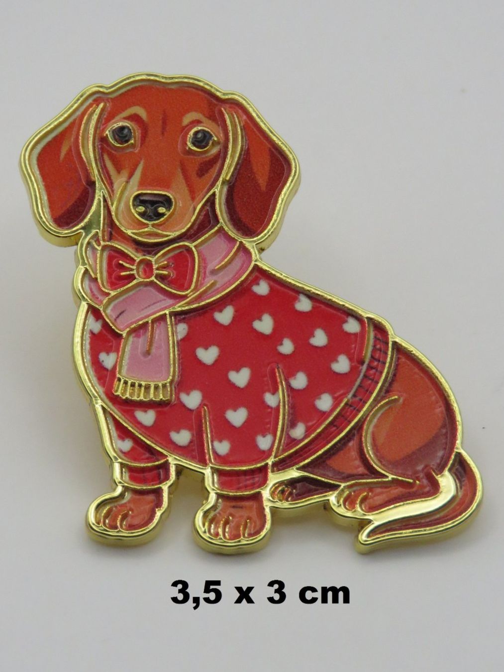 Spille & Fermagli: Ansteck Pin - DACKEL - Emaille - Goldfarben - 3,5x3cm – Nuovo e nell'imballaggio originale da Grenchen venduto da Yamahwildstar16