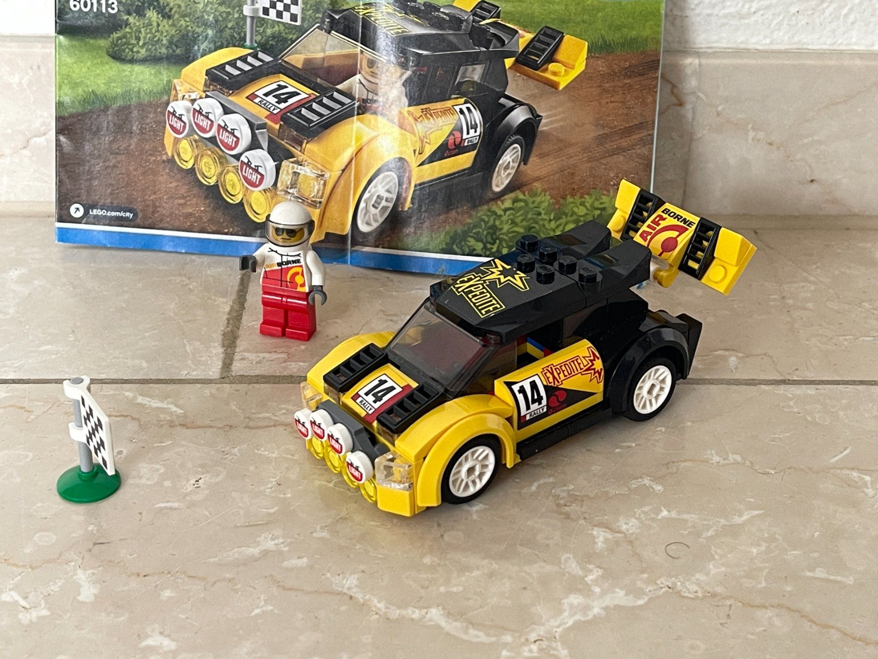 Lego Kit di costruzioni: Lego City  60113: Rallyeauto – Usato da Berikon venduto da Samira08 6