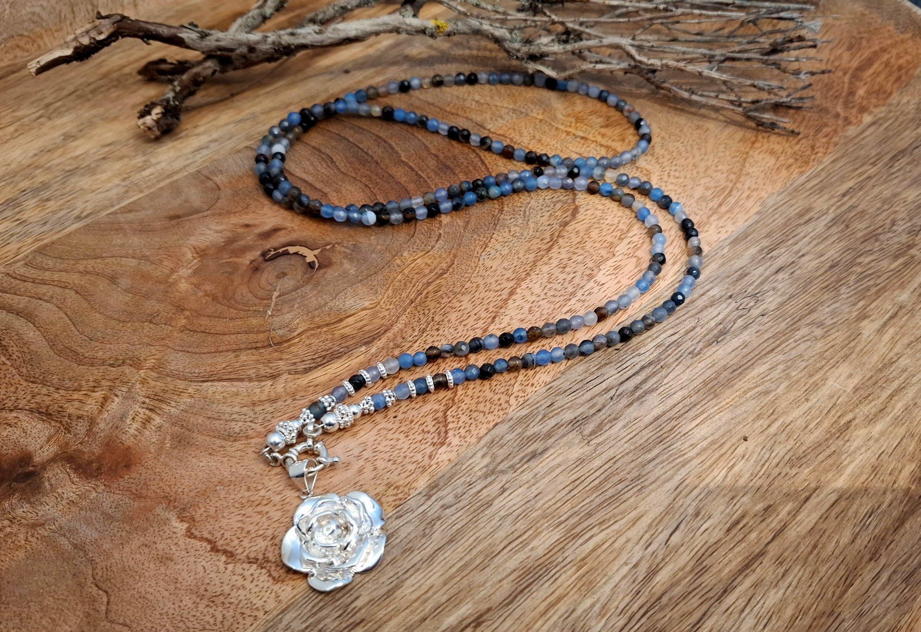 Catenine: LAURA - Edelsteinkette - Silber - blau – Nuovo e nell'imballaggio originale da Mühlethal venduto da nicita-modeschmuck 1