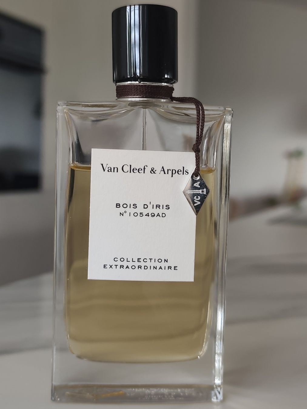 Van Cleef Profumi & Eau de Toilette: Parfume Van Cleef&Arpels Bois D'IRIS 75 ml edp – Usato da Männedorf venduto da Ursik_OnlineShop