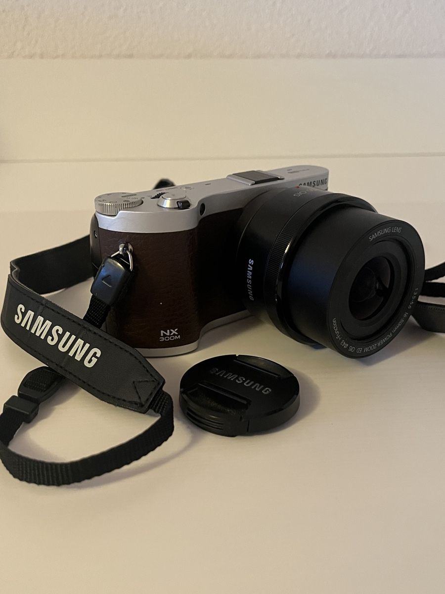Samsung Fotocamera: Samsung NX300M – Usato da Henggart venduto da ali_czt7