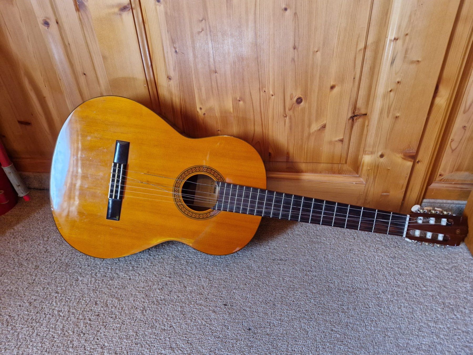 Strumenti musicali: Gitarre – Usato da Zuzwil SG venduto da Stachelbaer82