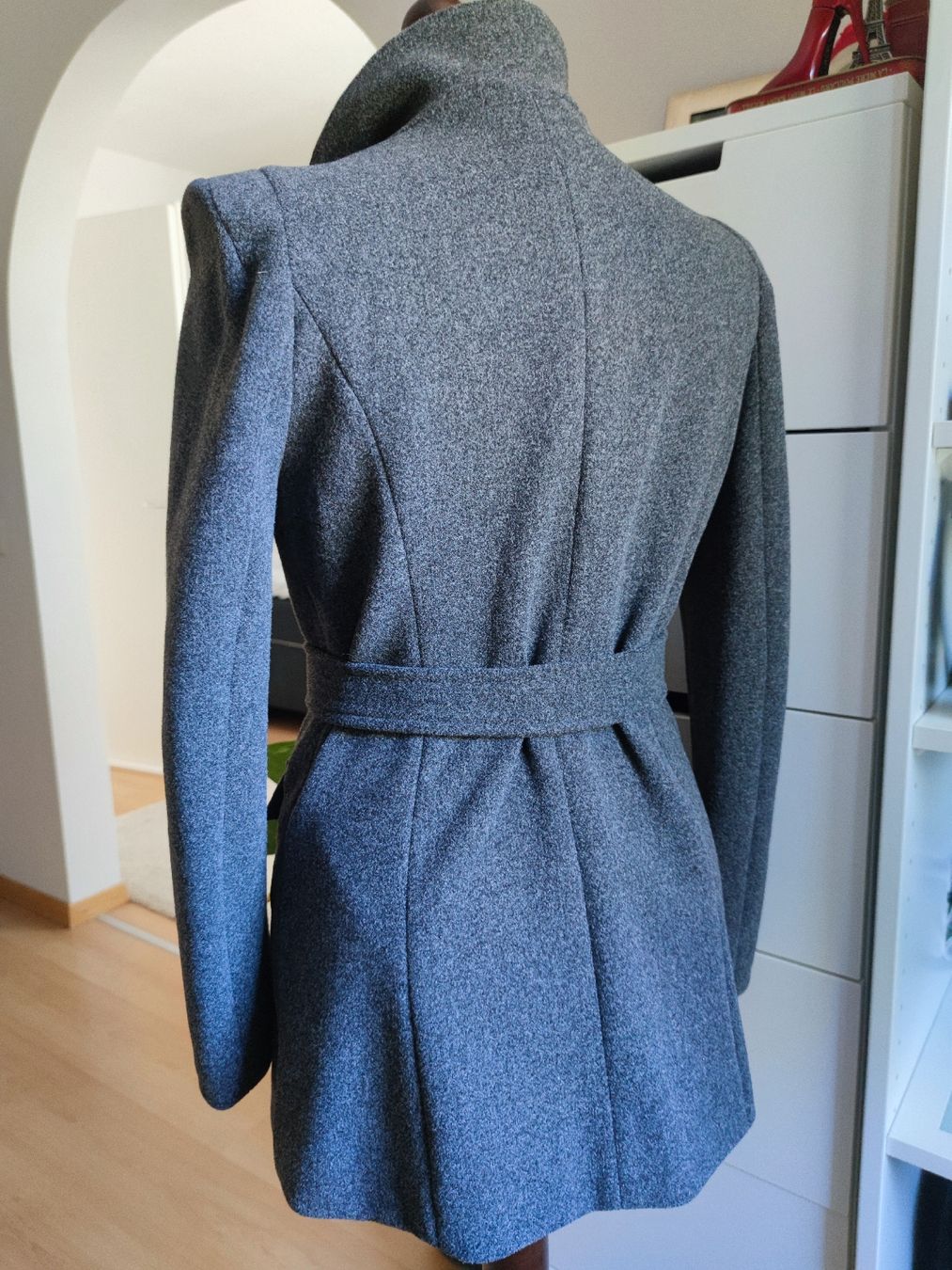 Cappotti: Women's blazer jacket - size 36 - einmal getragen – Nuovo (secondo la descrizione) da Fischbach-Göslikon venduto da Vera2109 4