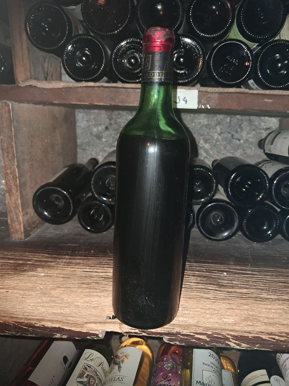 Vino: Château Verdot Saint-Émilion 1978 – Nuovo e nell'imballaggio originale da Le locle venduto da juliensaran 2