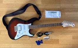 E-Gitarre Yamaha Pacifica mit viel Zubehör
