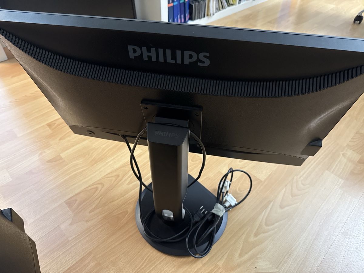 Philips Monitore: Écran Philips 273P3L 27 pouces – Gebraucht aus Onnens FR von Gggandolfi 1